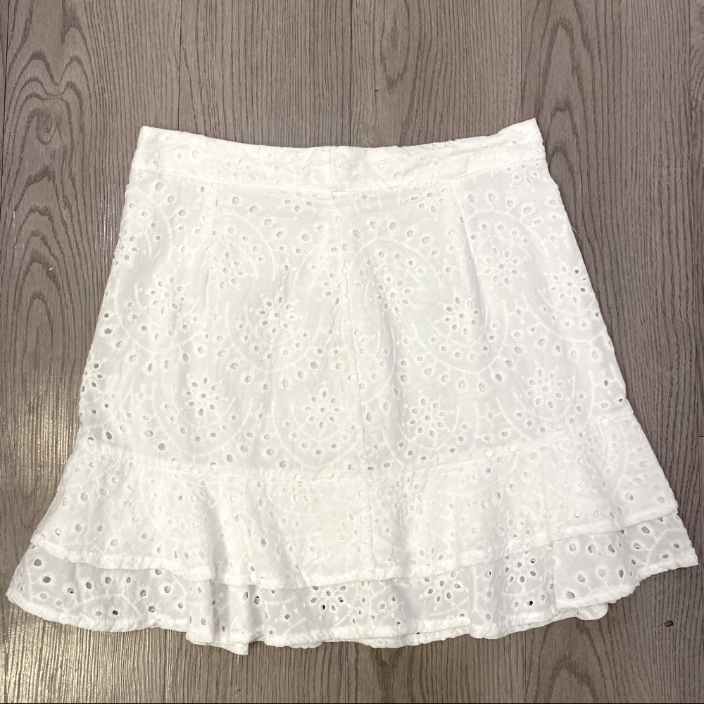 Fashion on Earth White Lace Ruffle Mini Skirt